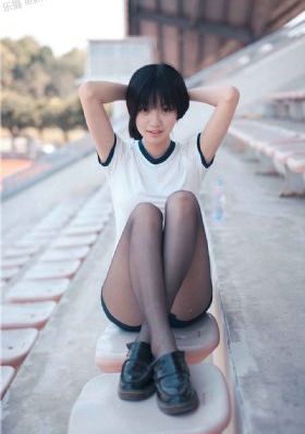 播放僵尸艳谭