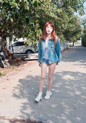 美丽姑娘高清在线观看免费