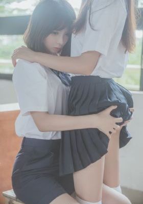 美丽的姑娘完整在线