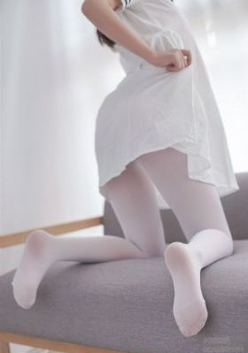 李采潭狂欢浴室